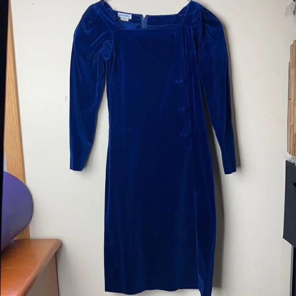 Blue velvet dress 